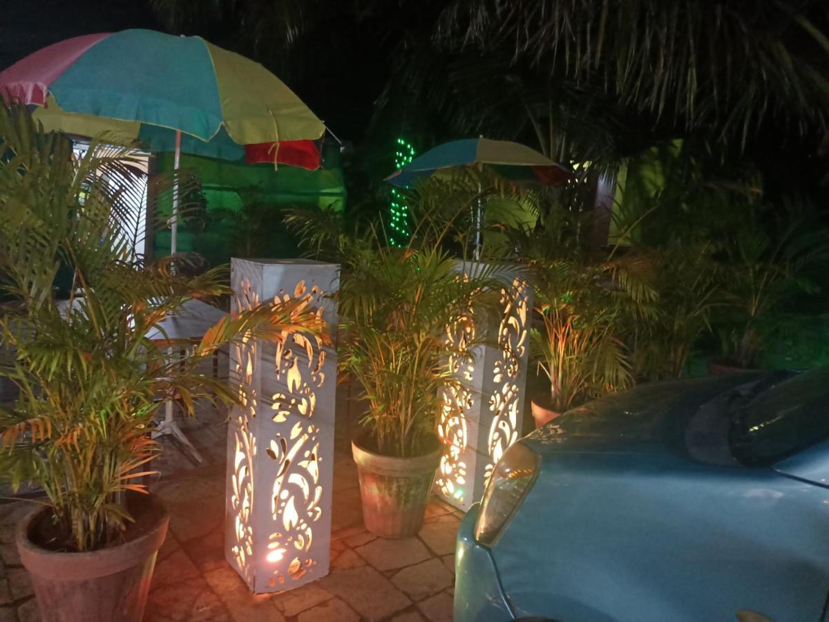 Xaviers Guest House Colva Exterior photo